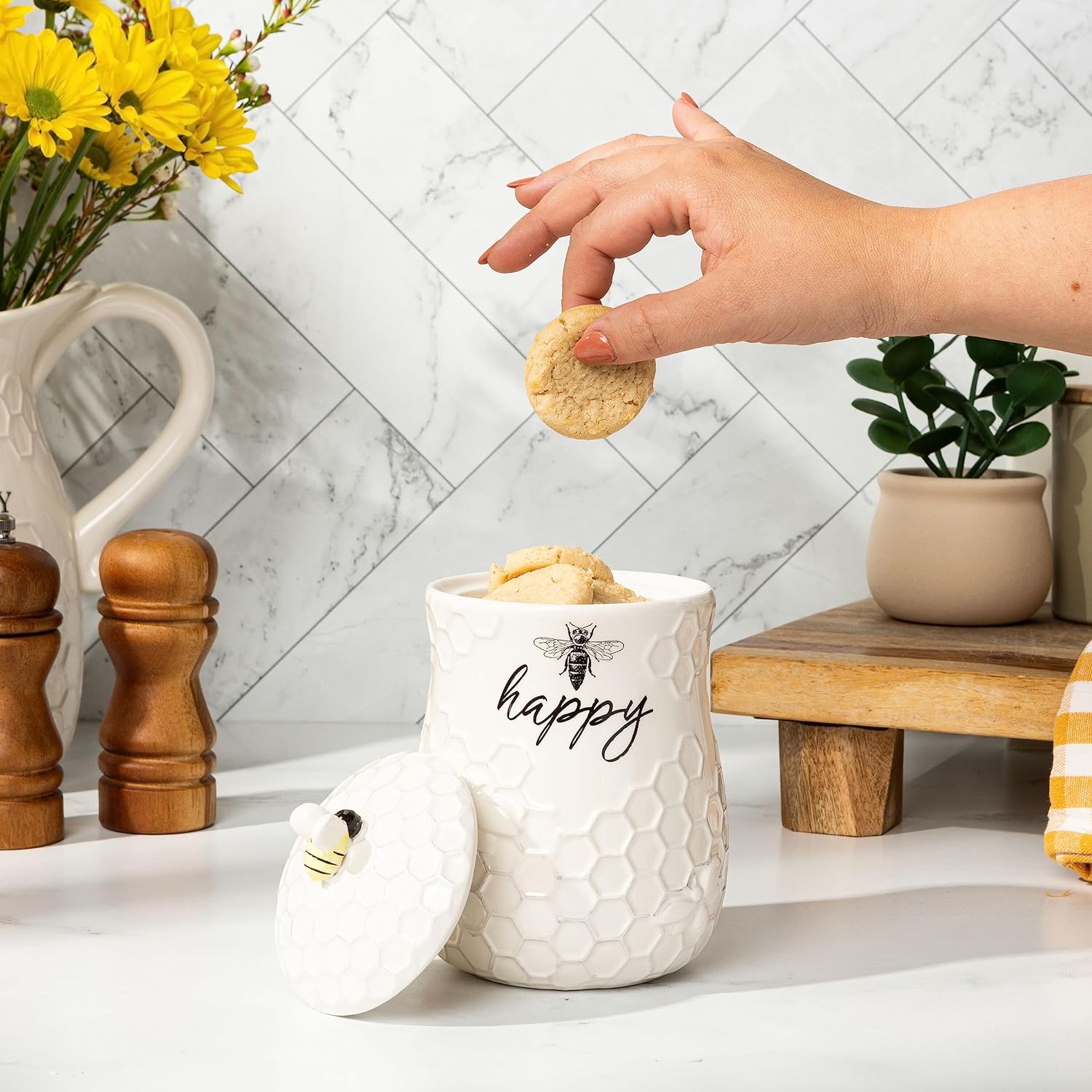 Honey Jar with wooden Hone Dipper, Farmhouse Kitchen Decor